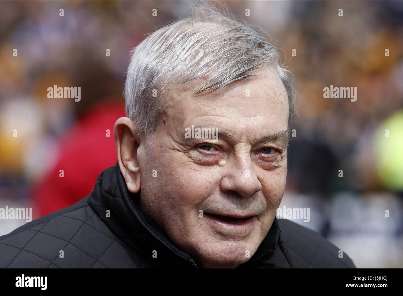 DICKIE BIRD BARNSLEY FC SOSTENITORE OAKWELL BARNSLEY Inghilterra 27 aprile 2013 Foto Stock