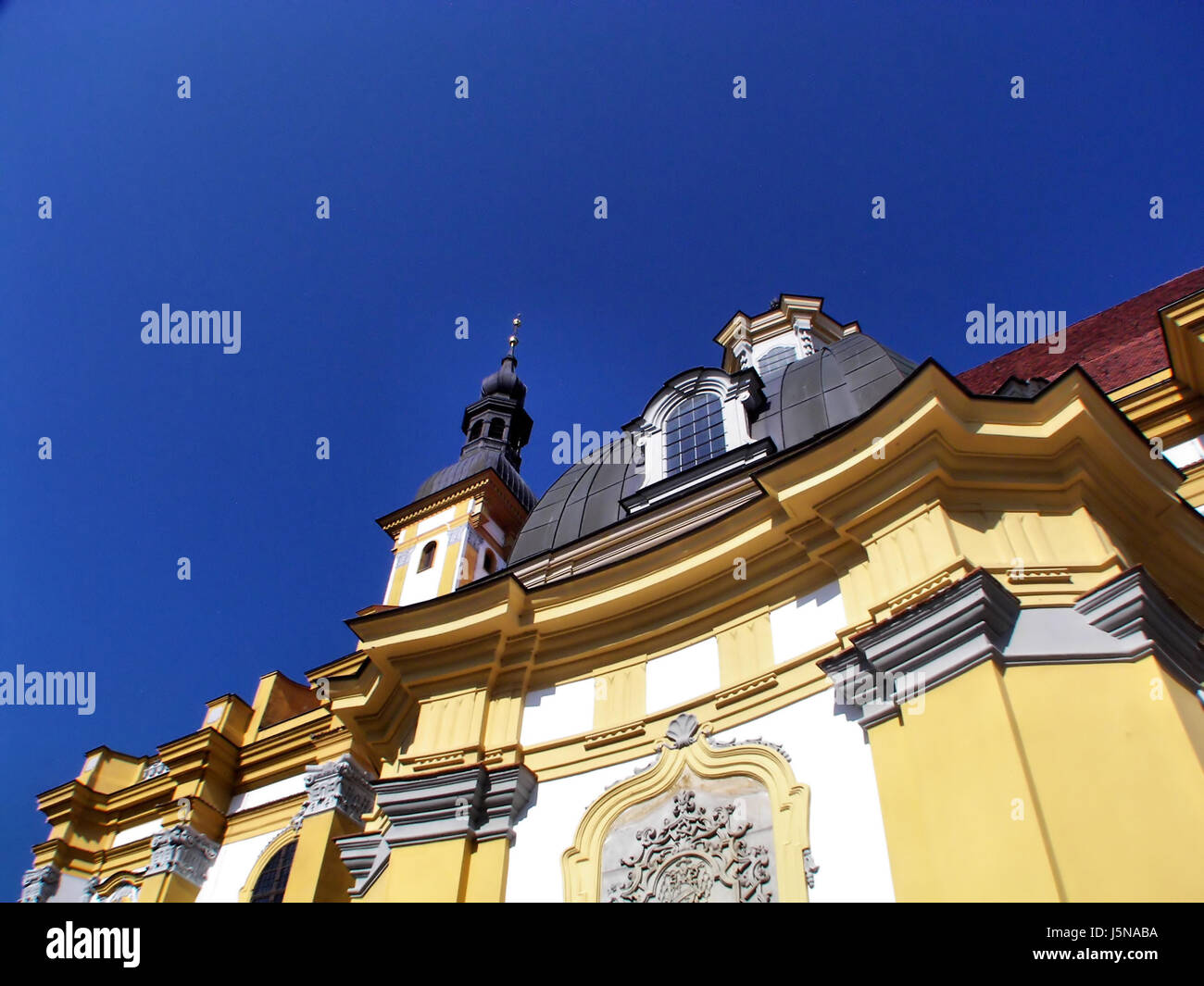 Chiesa barocca di fasto chiostro chiesa collegiata nova cella neuzelle Foto Stock