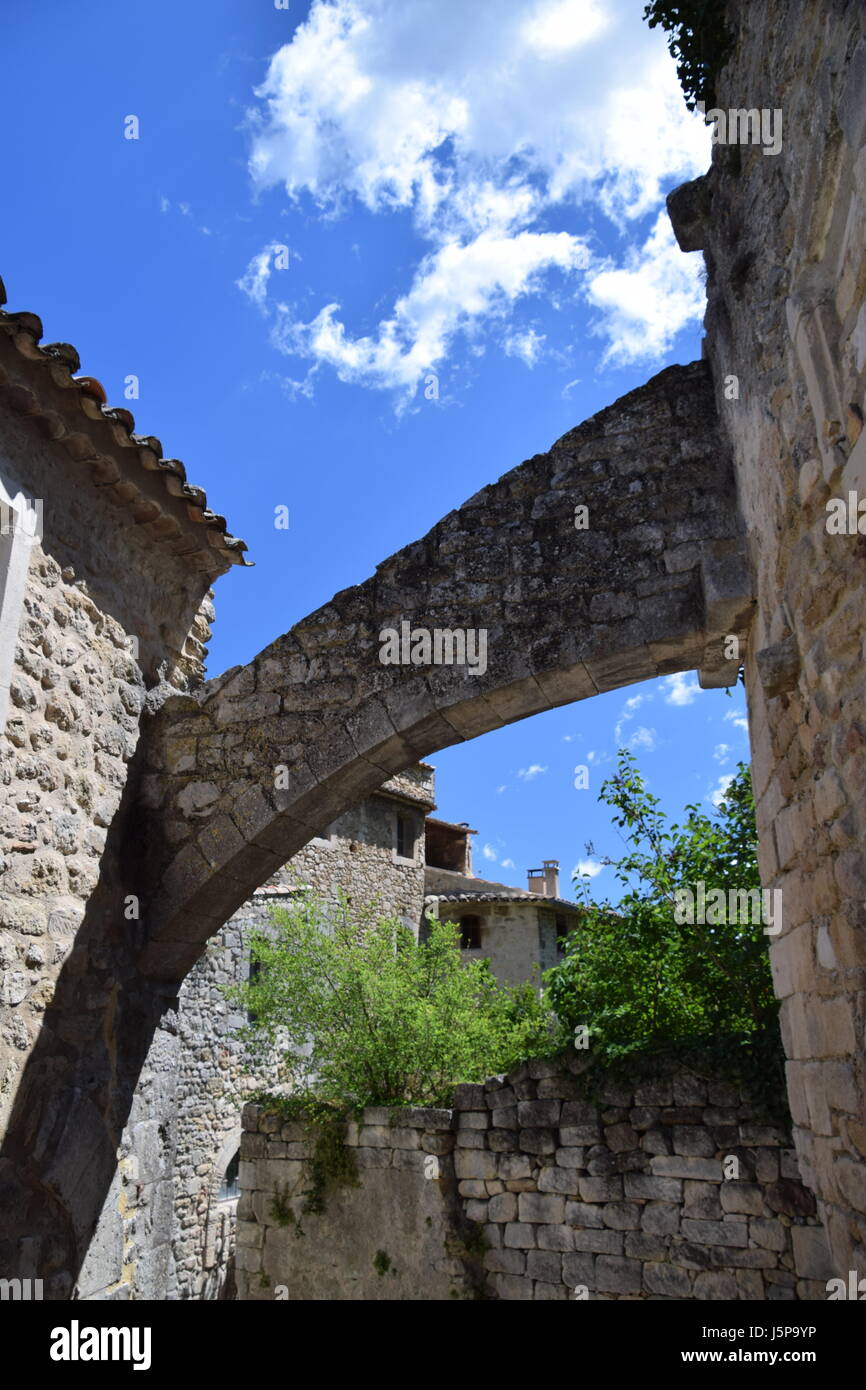 Illustrazione di mosaico nel parco del castello di collina che si affaccia su Nizza, Francia Foto Stock