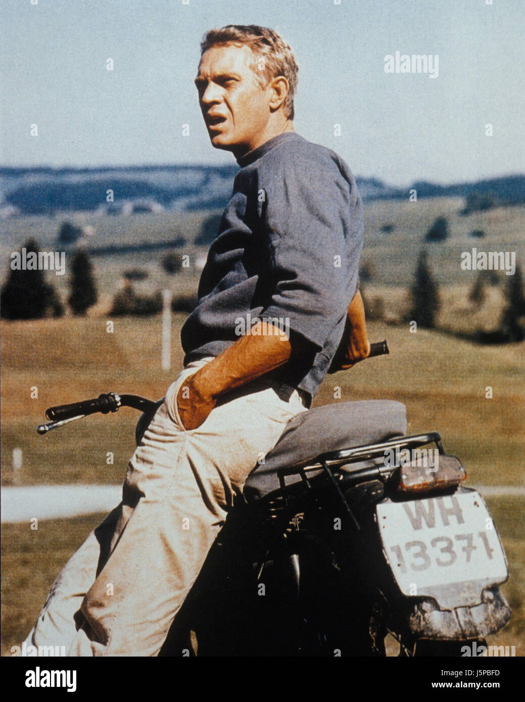 steve-mcqueen-motorbike-immagini-e-fotografie-stock-ad-alta-risoluzione