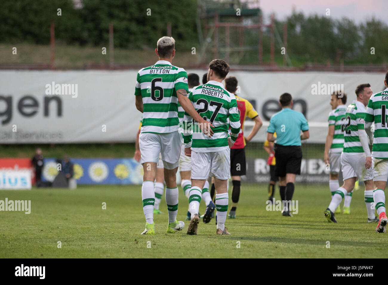 Glasgow, Scozia, Regno Unito, 18 maggio 2017, Partick Thistle v Celtic, Firhill Stadium, SPFL Match 5-0. Premiership scozzese Partick Thistle vs Celtic 7:45pm Giovedì 18 Maggio Firhill Stadium (Att: 7847) Foto Stock