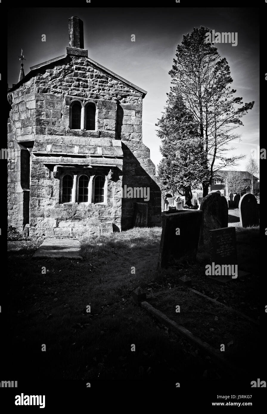 Retro della chiesa medievale, St Helen's Chiesa, Churchtown Foto Stock