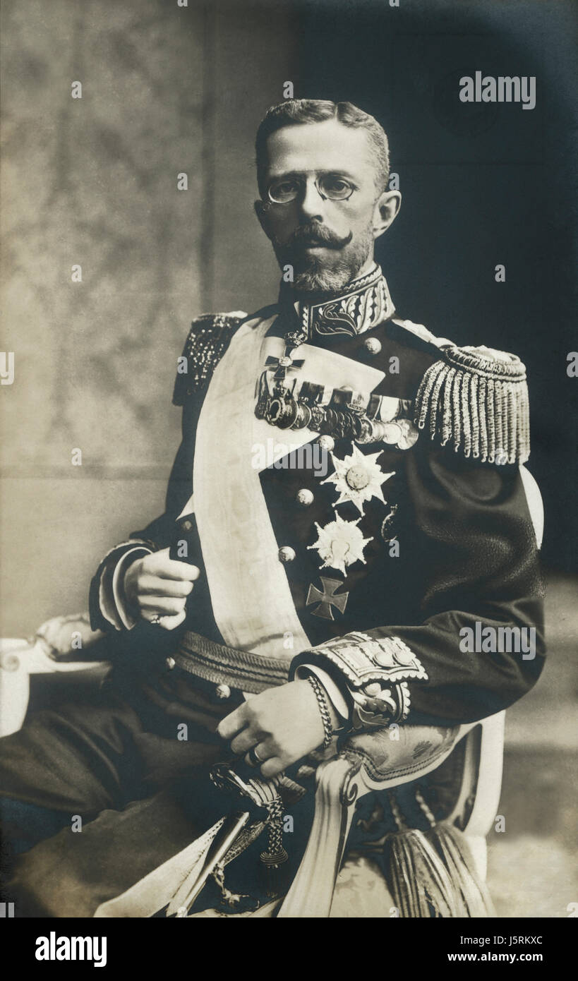 Gustavo V (1858-1950), Re di Svezia 1907-50, Ritratto, 1910 Foto Stock