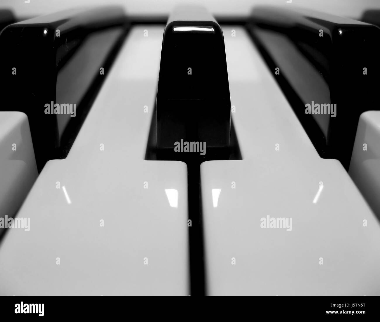 Musica Arte strumento musicale swarthy nero profondo jetblack parafango nero pianoforte nota Foto Stock