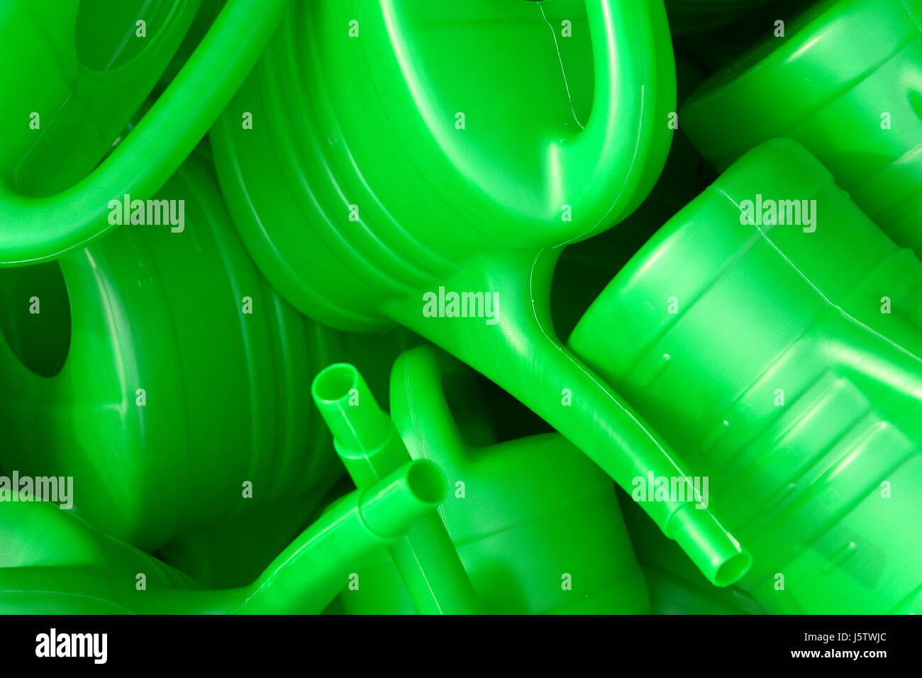Caraffa verde verde strumento di vendita materiale sintetico plastico brocca giekannen offerta Foto Stock