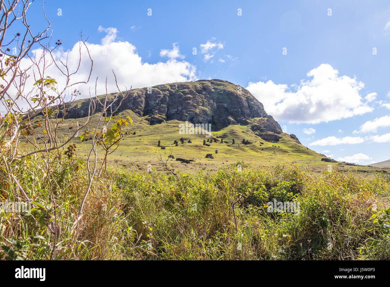 Il Rano Raraku Vulcano cava dove Moai statue erano scolpite - Isola di Pasqua, Cile Foto Stock