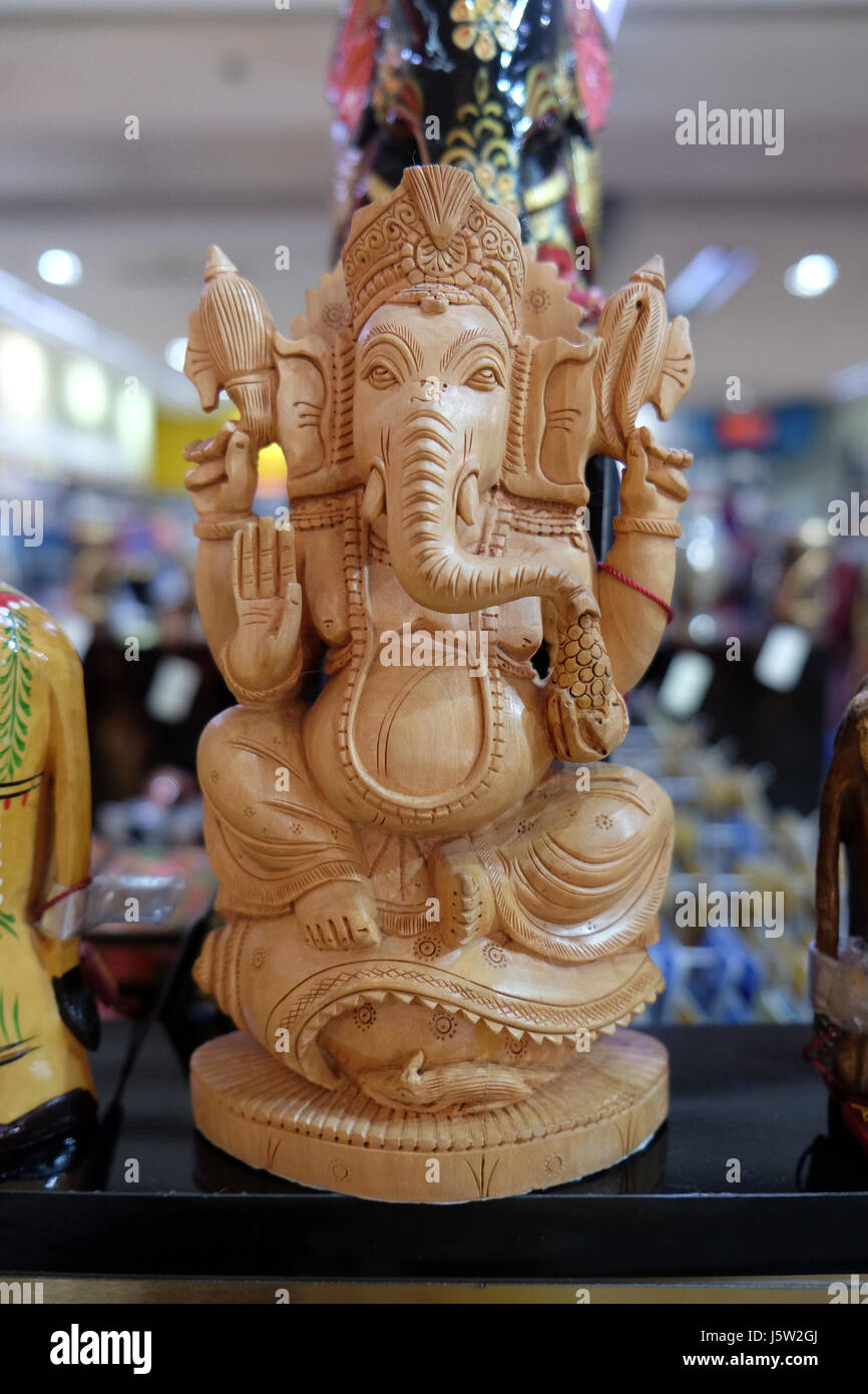 Ganesh statua in Aeroporto Internazionale di Delhi il 19 febbraio 2016. Foto Stock