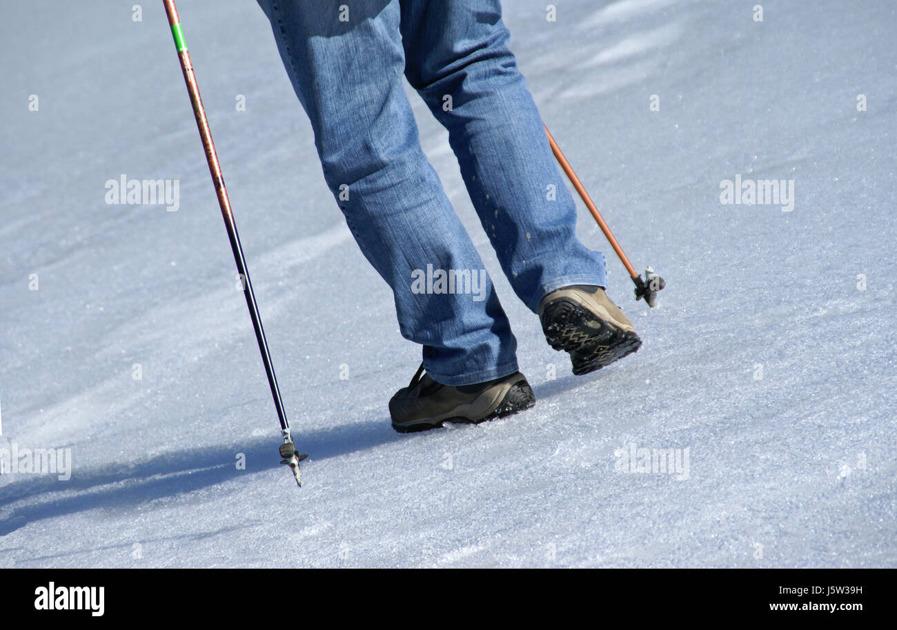 camminando sul ghiaccio Foto Stock