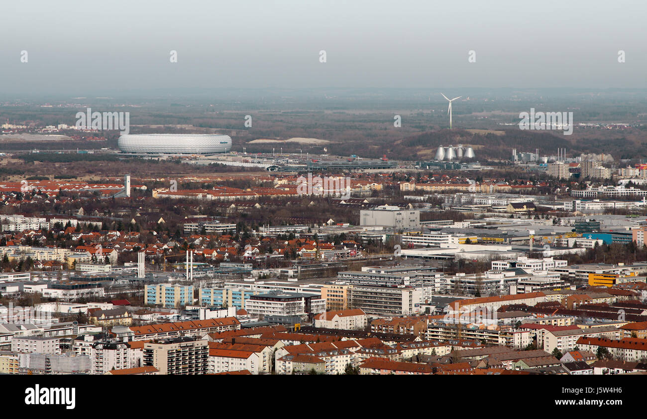 La prospettiva aerea sport stadio di Monaco di Baviera della forza del vento arena panoramica Foto Stock