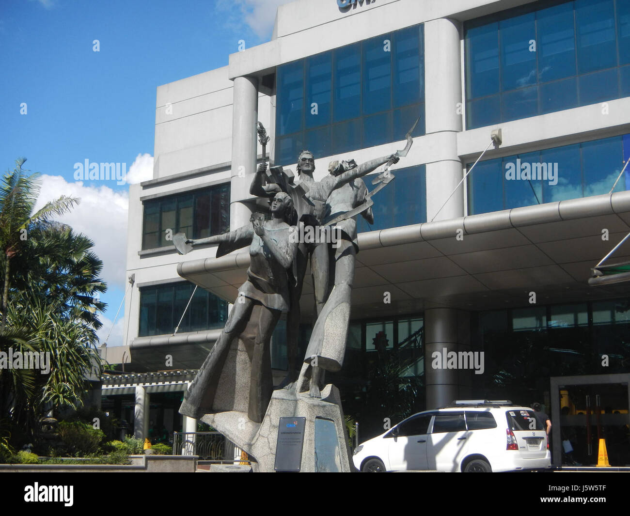 Questo si riferisce al GMA Network Center, situato su Timog Avenue a Quezon City, Filippine, un importante centro di trasmissione per la rete GMA. Foto Stock