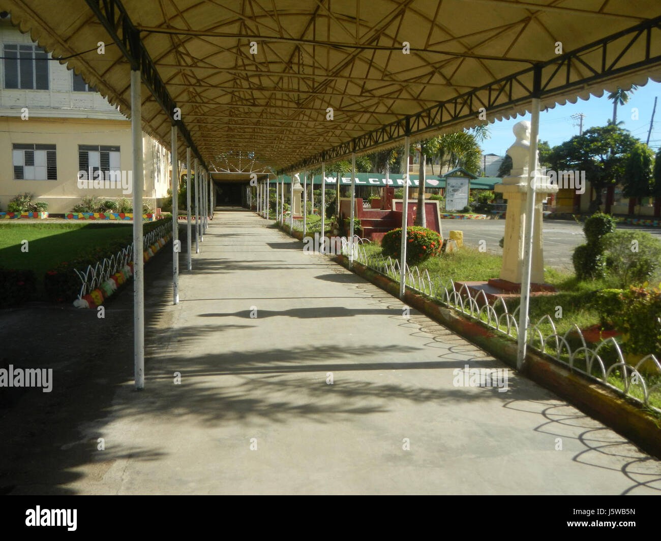 01012 Poblacion Scuola torri d'acqua San Jose San Miguel Bulacan Bulacan 02 Foto Stock