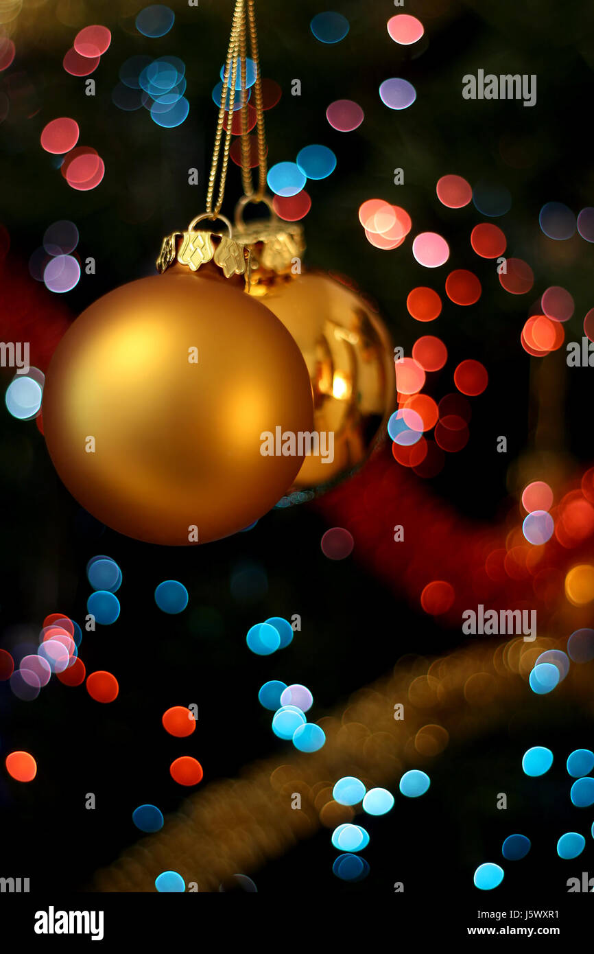 Ornamento celebrazione festa di natale decorazione ninnolo sfera sfondo sullo sfondo Foto Stock