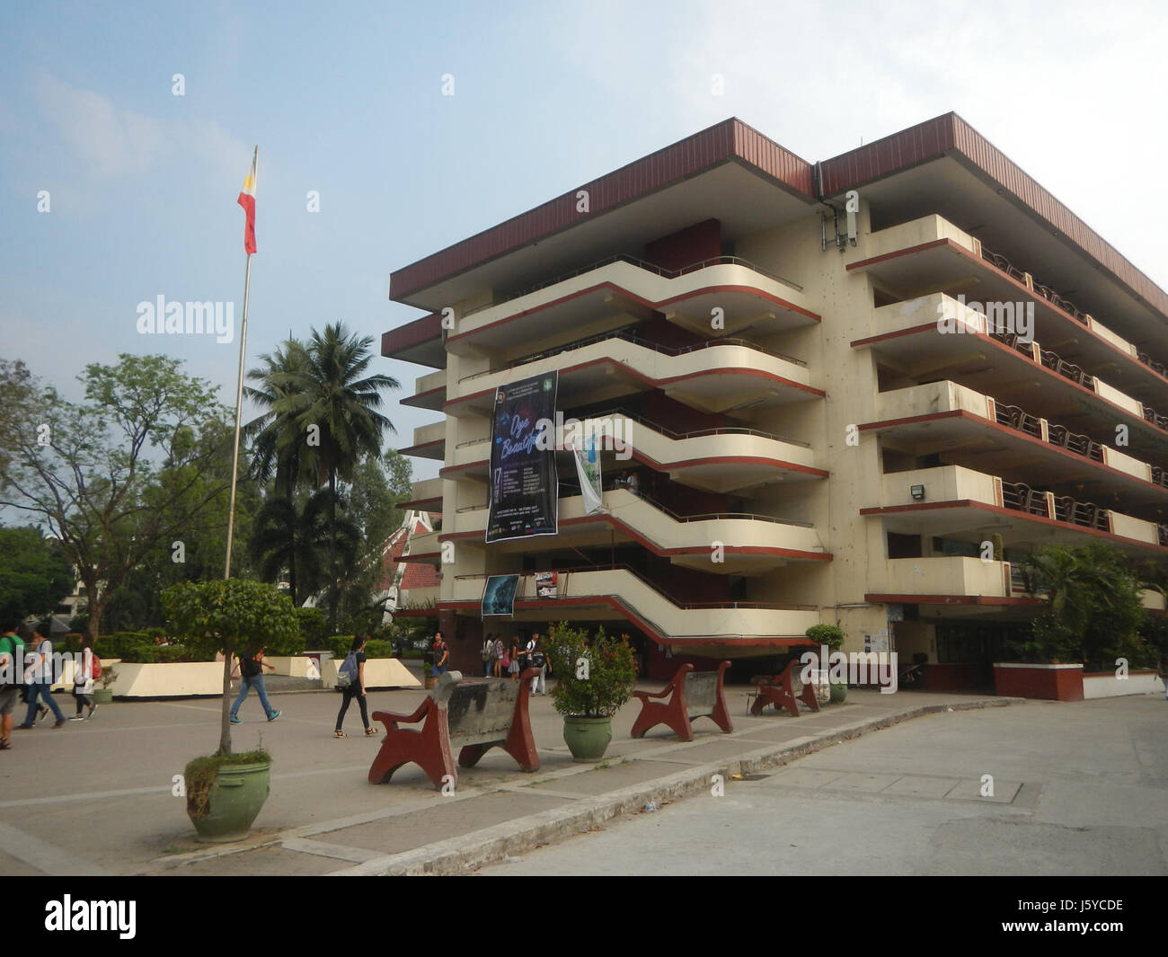 La Santa Mesa Manila Interfaith Chapel, situata presso l'Università Politecnica delle Filippine, è un sito religioso e culturale che sostiene il dialogo interreligioso e la diversità spirituale all'interno della comunità universitaria. Foto Stock