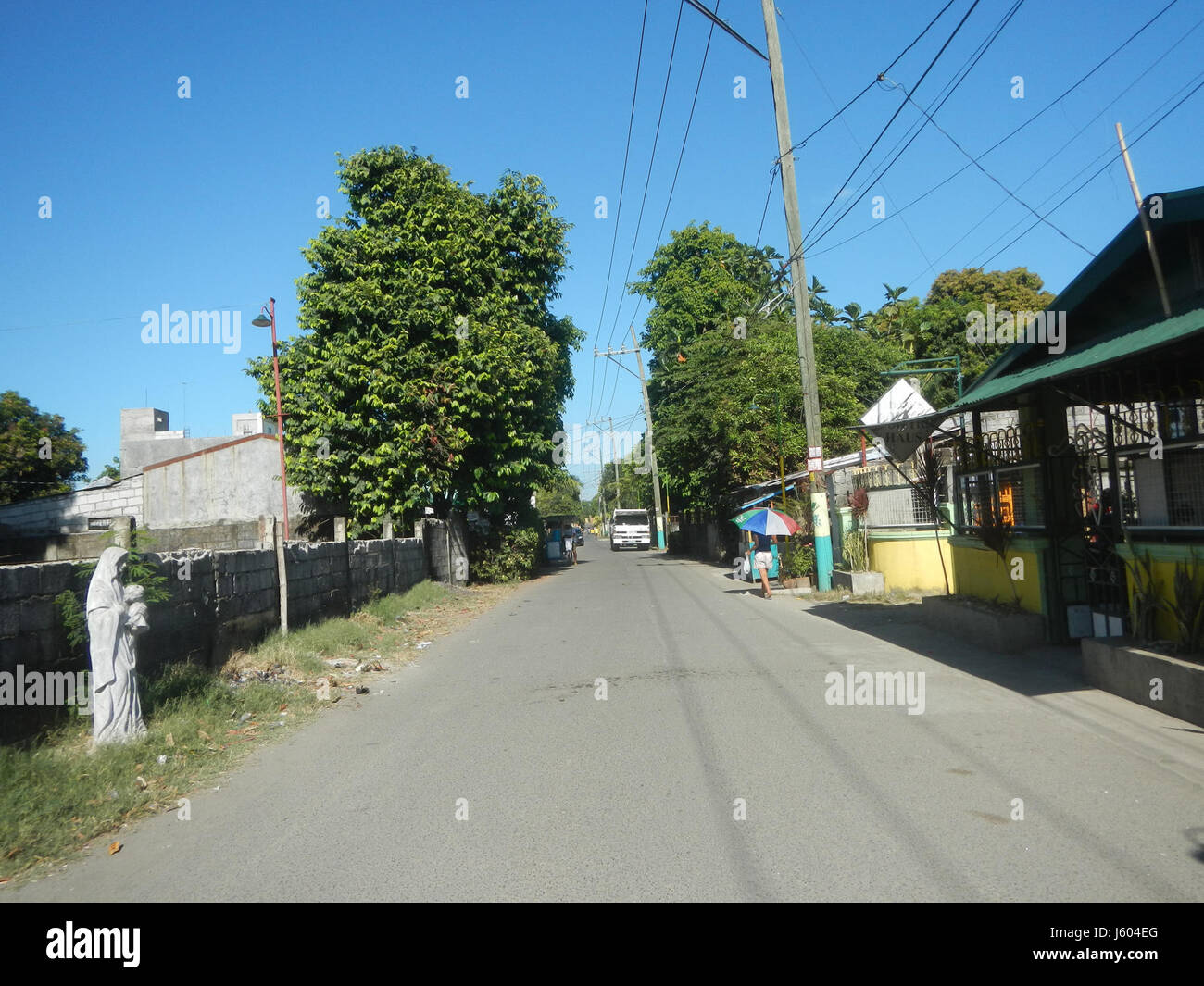 Costruzioni 04495 Diospyros blancoi Dampol Rueda Plaridel Bulacan Road 11 Foto Stock