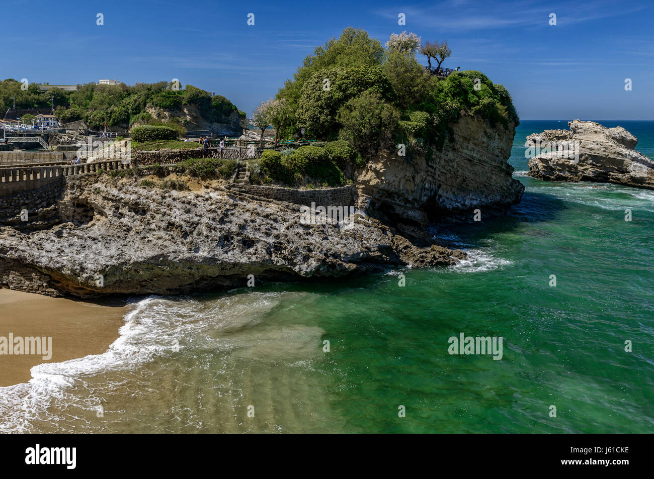 Rocce Mare La Plage du Port-Vieux, Porto Vecchio, Biarritz, Francia. Foto Stock