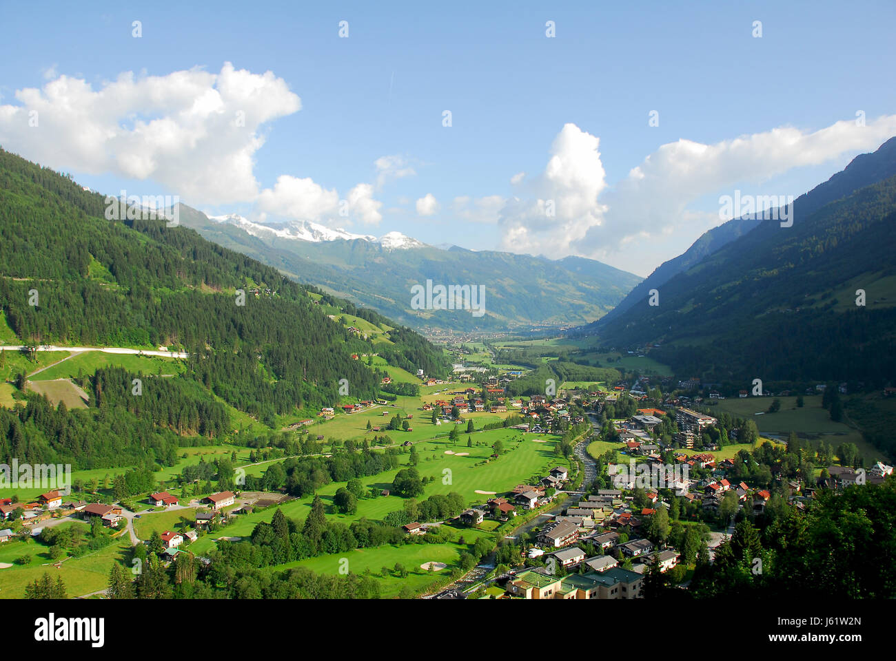 Lo scenario della valle campagna natura austriaci valley resort benessere scenario Foto Stock