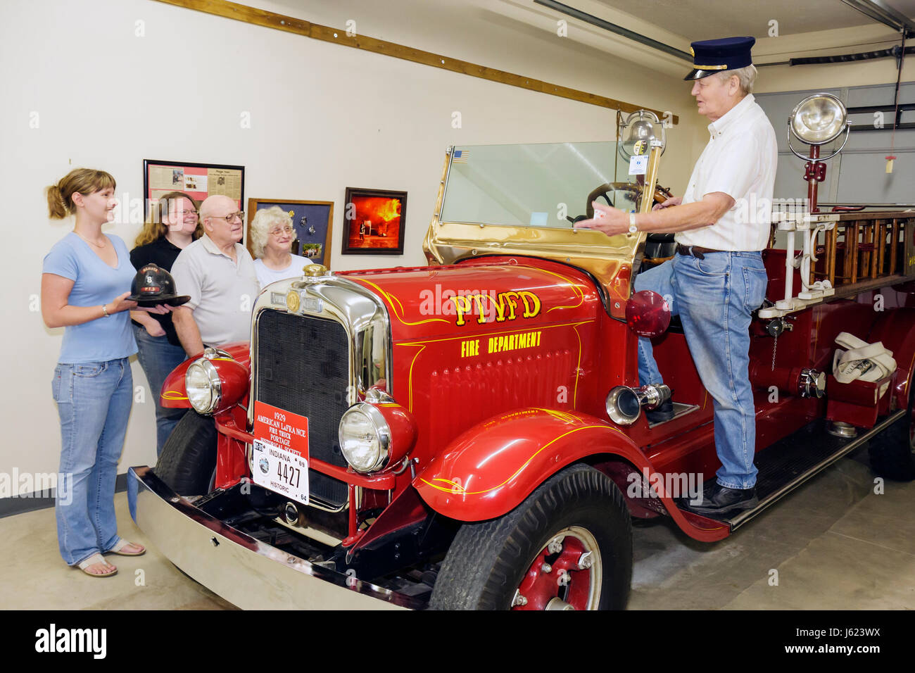 Indiana Portage,Countryside Park,Alton Goin Historical Museum,storia regionale,patrimonio,American Lafrance Fire Engine truck,camion,1929,uomo uomo maschio,WO Foto Stock