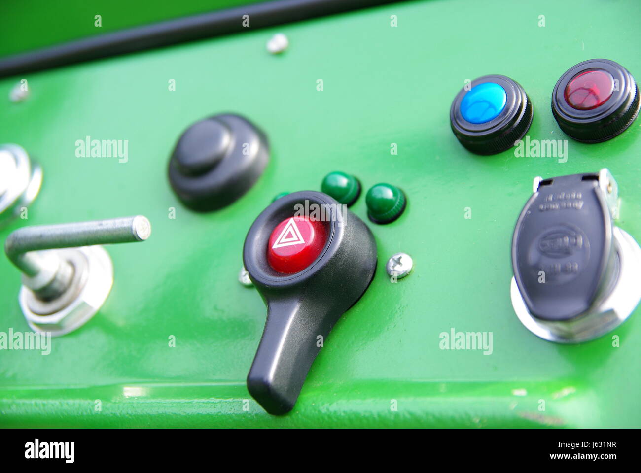 Interruttore leva del trattore segno interruttore segnale di avvertimento triangolo di avvertimento del cursore Foto Stock