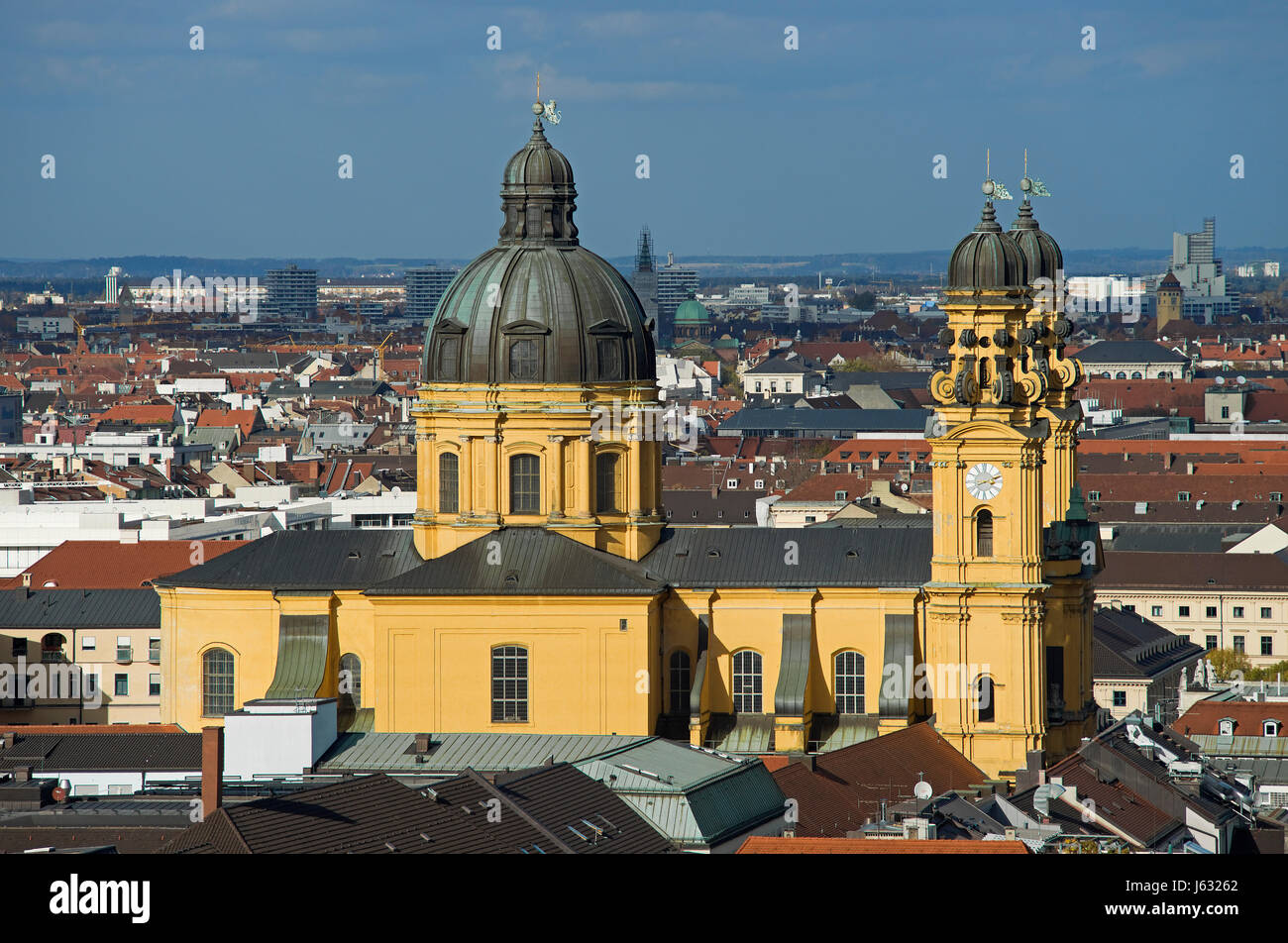 Chiesa attrazioni Baviera Monaco di Baviera emblema edifici campanili chiesa attrazioni Baviera Foto Stock