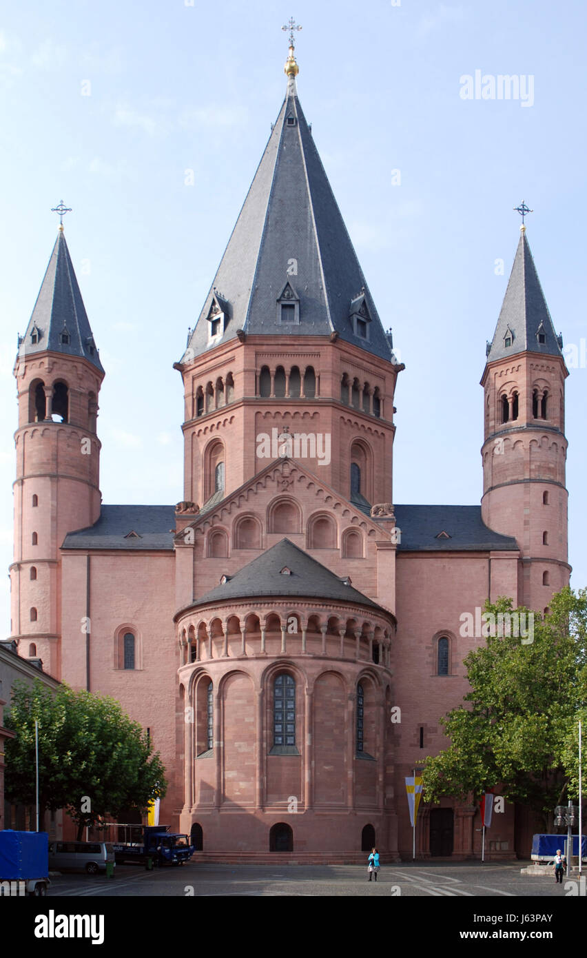 La torre della cattedrale chiesa Germania Repubblica federale tedesca stile di costruzione Foto Stock