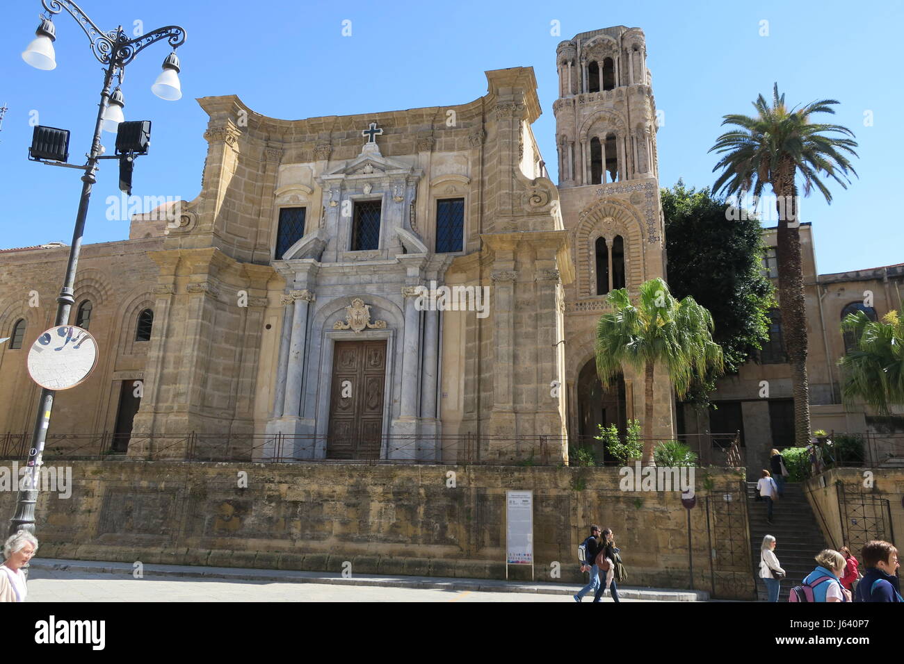 Chiesa della Martorana, un comune del sud Italia e della Sicilia variante di medio periodo bizantino chiesa di stile. Foto Stock