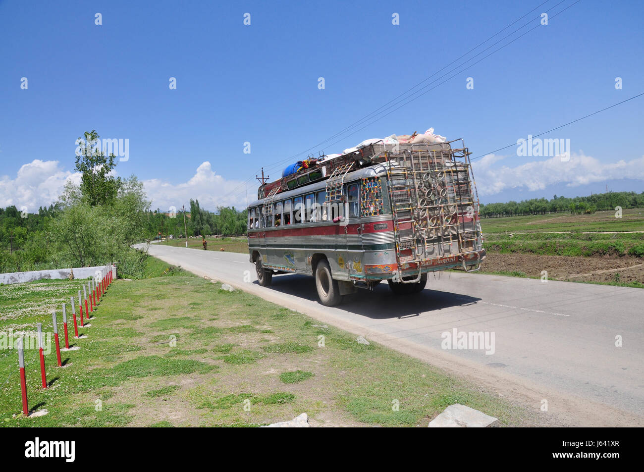 Kashmir trasporto locale autobus, Baramulla (Foto Copyright © di Saji Maramon) Foto Stock