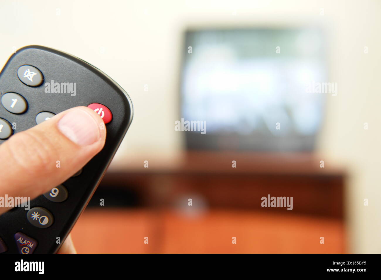 Televisione televisori tv spegnere per zap telecomando Telecomando  verificare Foto stock - Alamy
