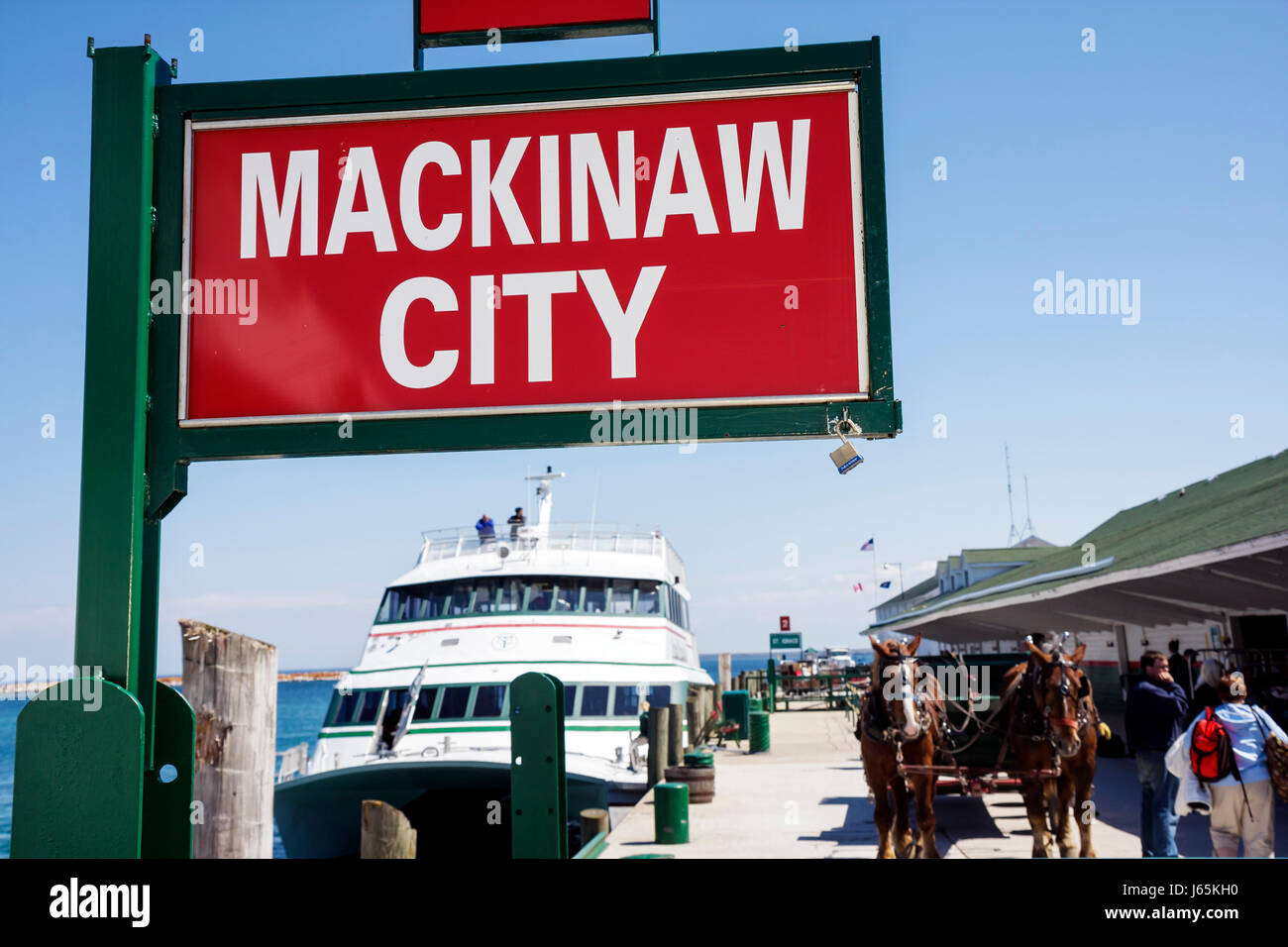 Mackinac Island Michigan, parchi statali storici Parco Mackinaw, stretto di, Lago Huron, grandi Laghi, Arnold Ferry Dock, catamarano, Mackinaw City, cartello, barca, Arno Foto Stock