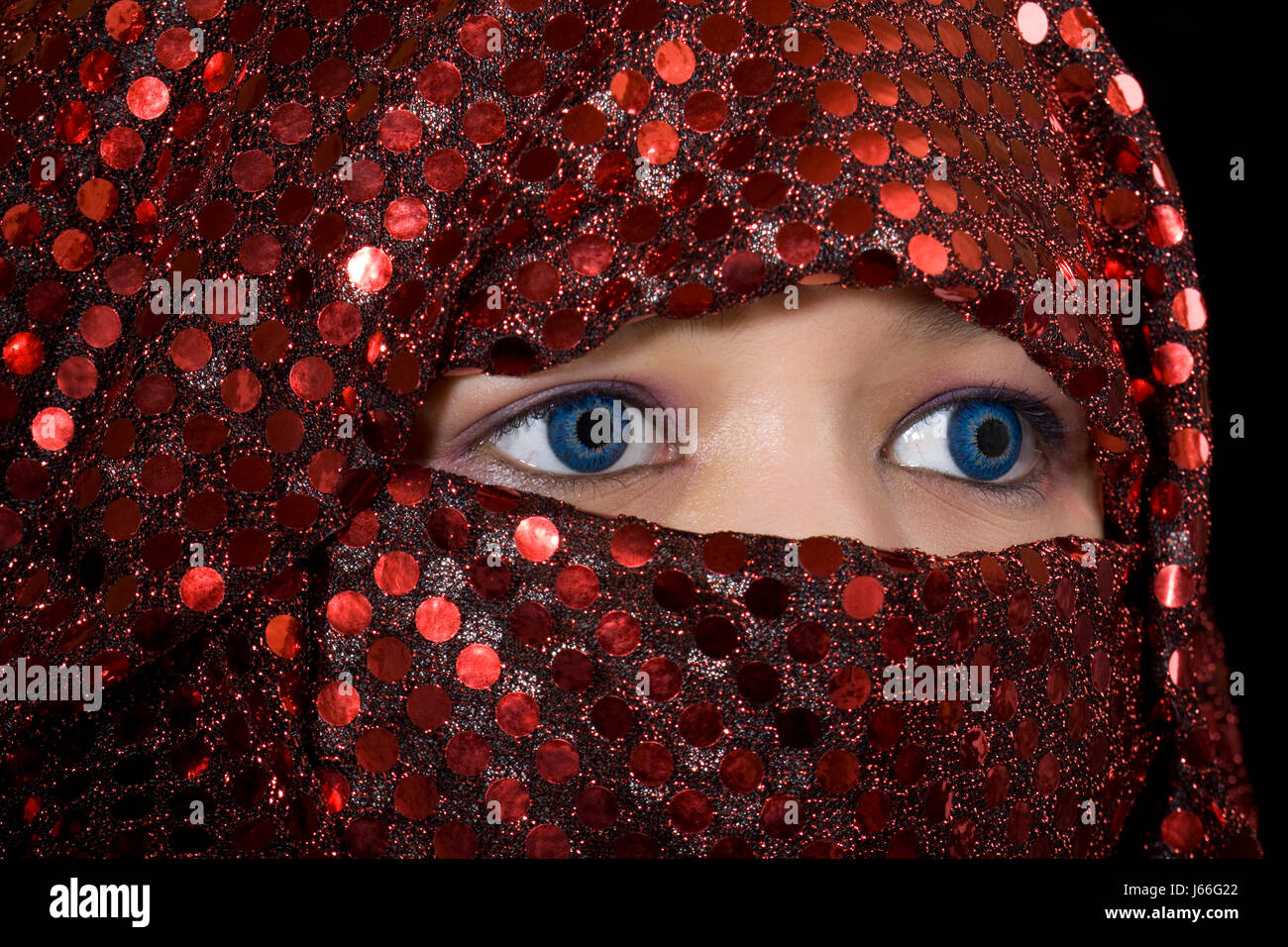 Fazzoletto gli occhi scintillanti donna orientali blu macro close-up di ammissione macro Foto Stock