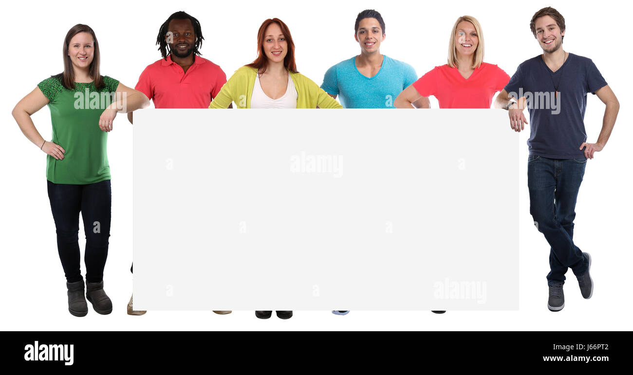 Un gruppo di giovani copyspace copia marketing dello spazio vuoto segno bianco isolato su uno sfondo bianco Foto Stock