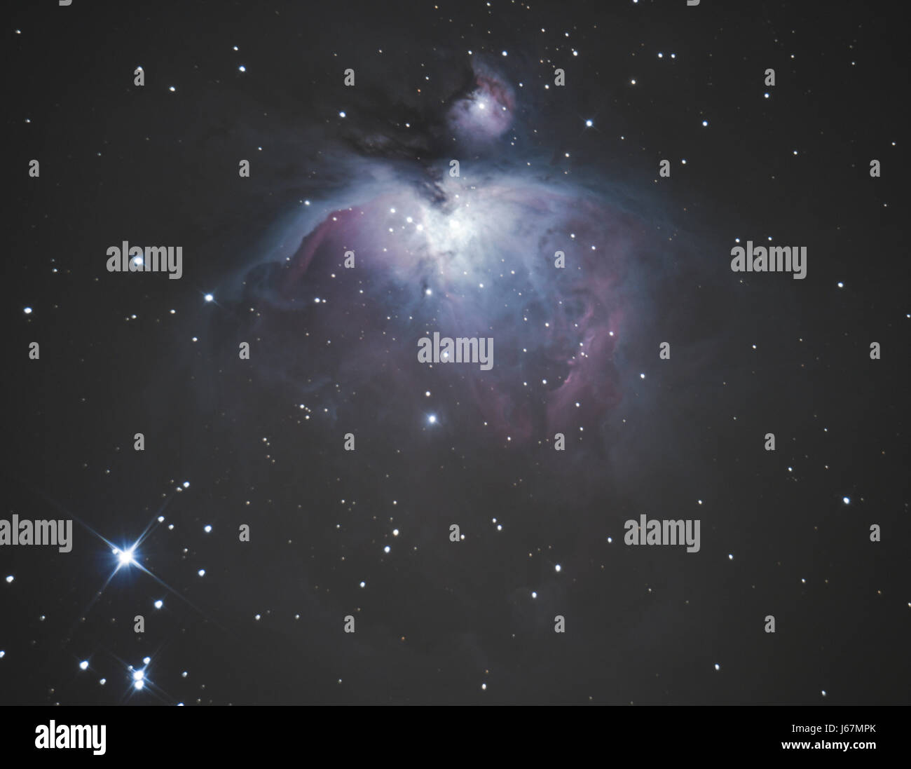 L'Orion Nebula preso usando uno Skywatcher 200p e Canon 700D non modificata Foto Stock