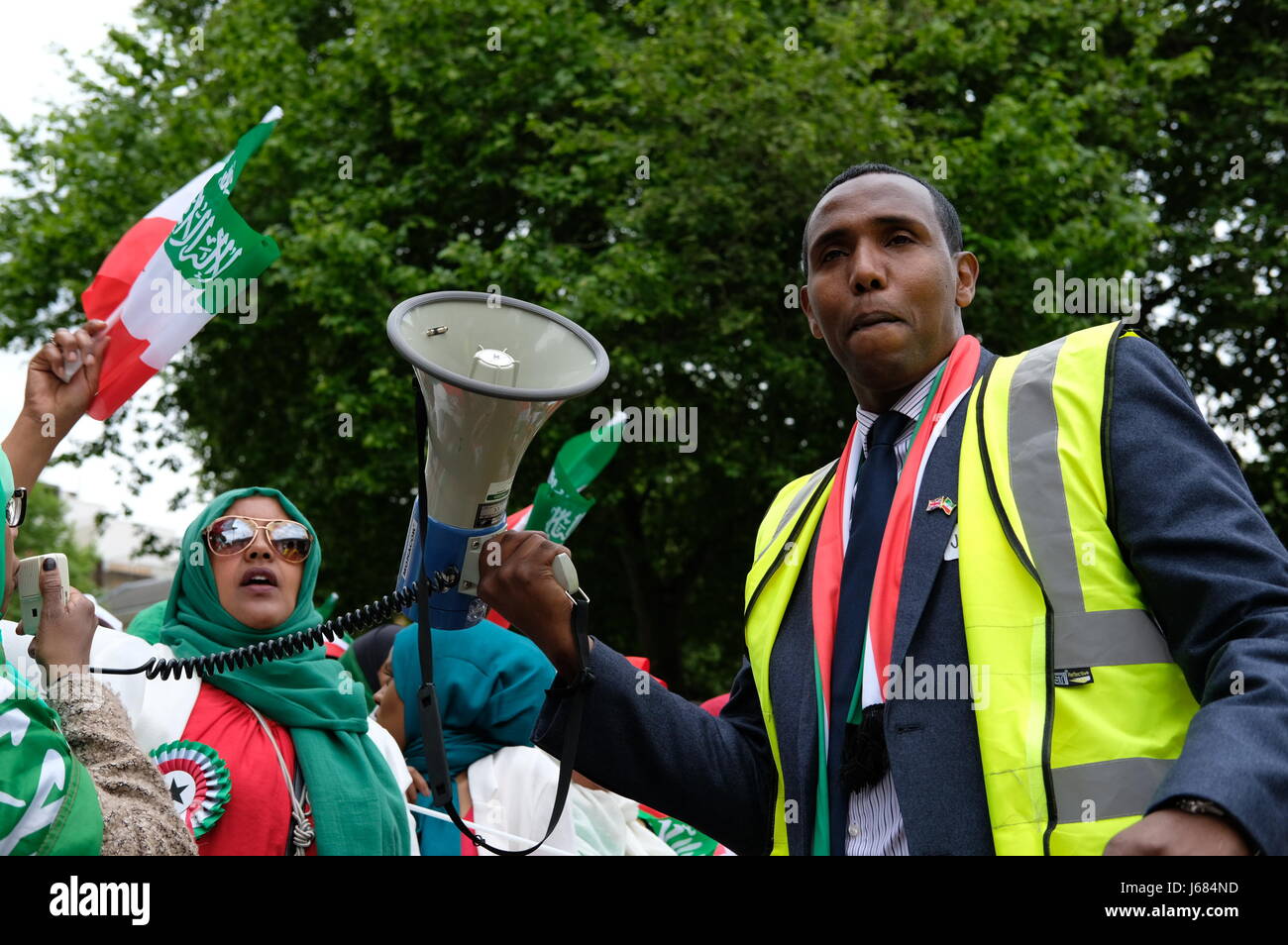 Rally di protesta al di fuori di Downing Street, Londra, invitando il governo britannico per il riconoscimento internazionale della Repubblica del Somaliland. Foto Stock