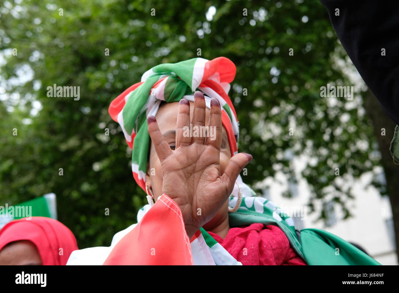 Rally di protesta al di fuori di Downing Street, Londra, invitando il governo britannico per il riconoscimento internazionale della Repubblica del Somaliland. Foto Stock