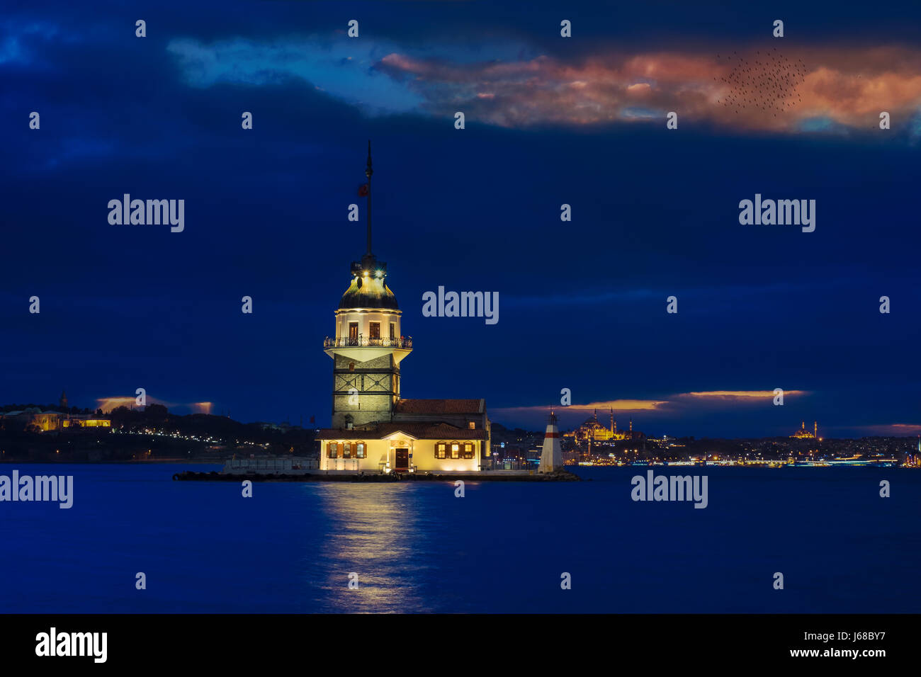 Una lunga esposizione della fanciulla's Tower Foto Stock