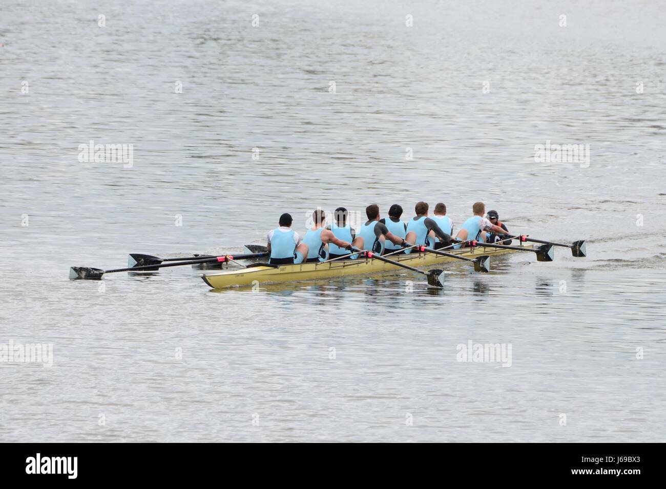 Glasgow, Scozia, 20 maggio, 2017. La Scottish Boat Race tra Glasgow e università di Edimburgo ha avuto luogo oggi sul fiume Clyde. Edimburgo ha esaurito i vincitori convincente per il 2017. Foto Stock