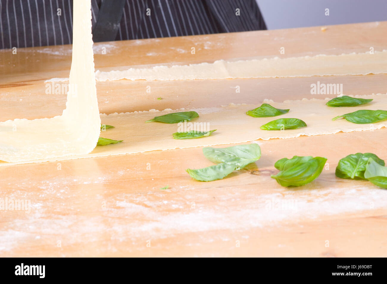 includono il basilico Foto Stock