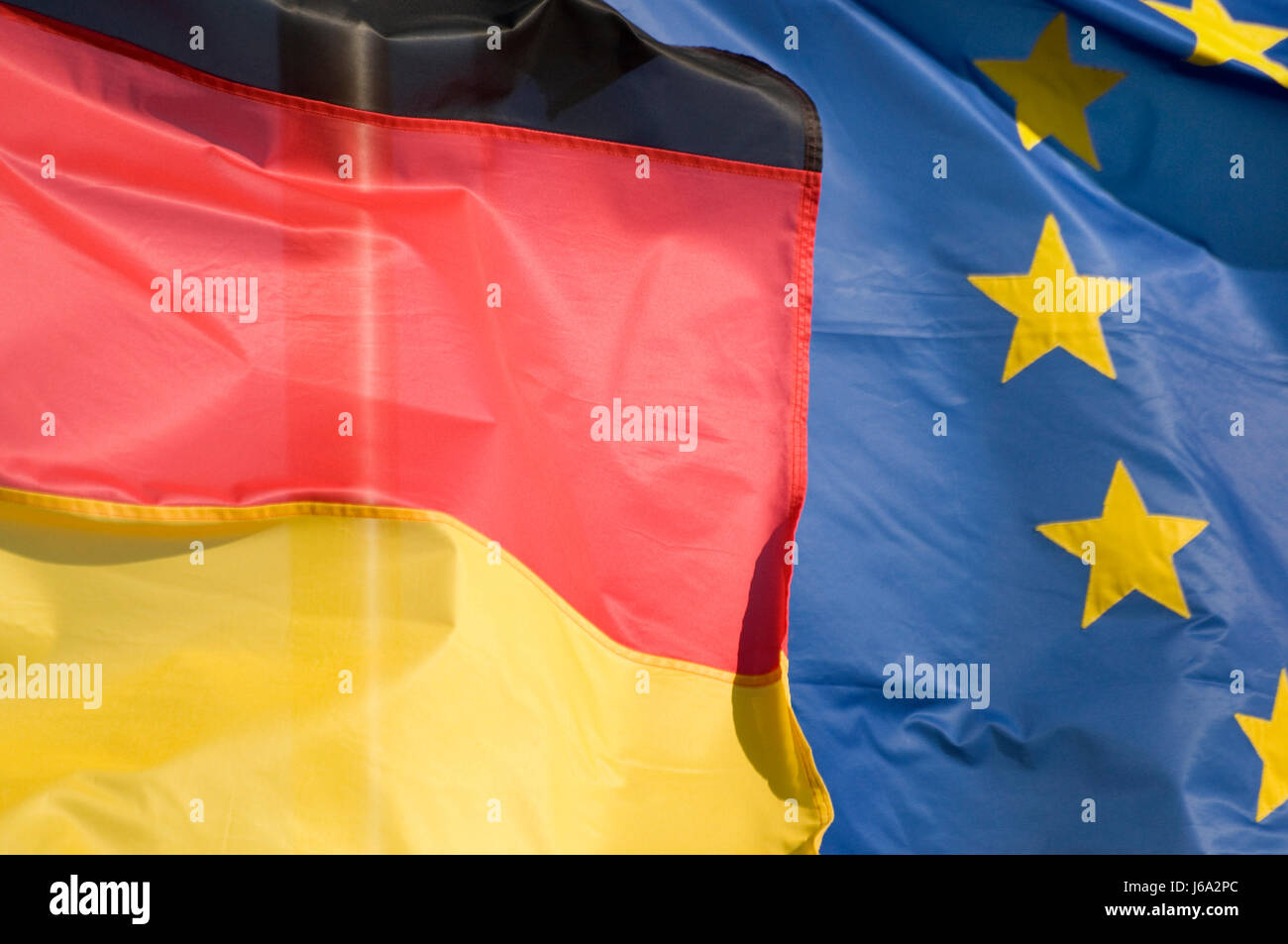 L'Europa blu flag flag di soffiatura Germania Repubblica federale tedesca rosso Segnale di segno Foto Stock