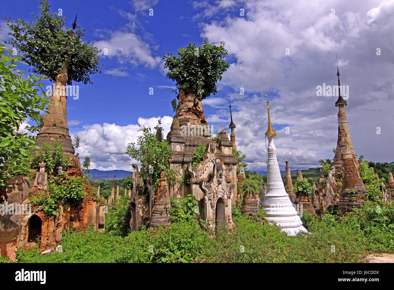 Myanmar nazioni pagoden indein birmania myanmar inleesee inle bagan mandalay pagana Foto Stock