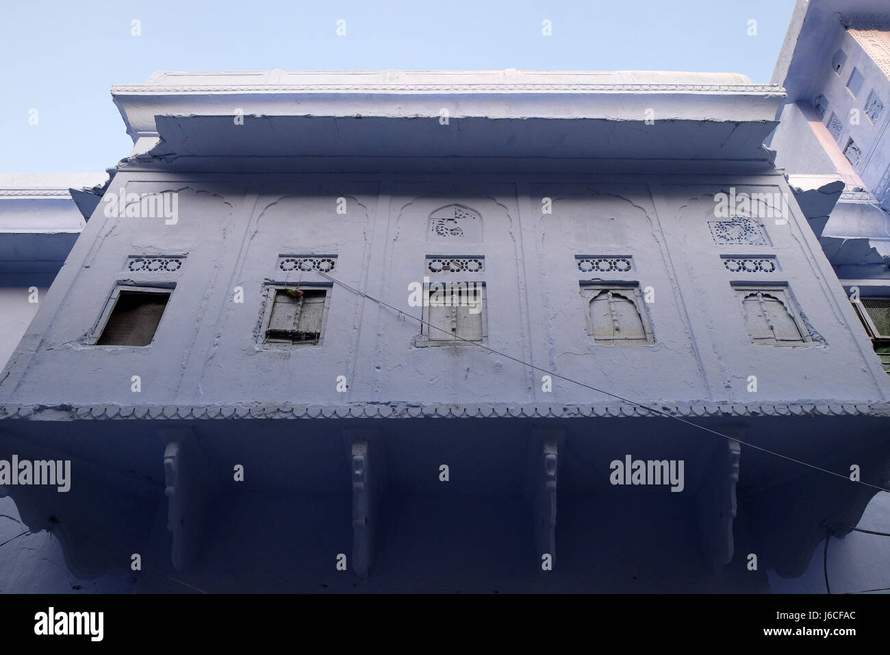 Edificio blu in Pushkar, Rajasthan, India, il 18 febbraio 2016. Foto Stock