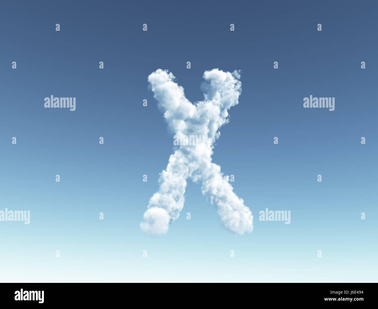 Le nuvole formano la lettera x Foto Stock