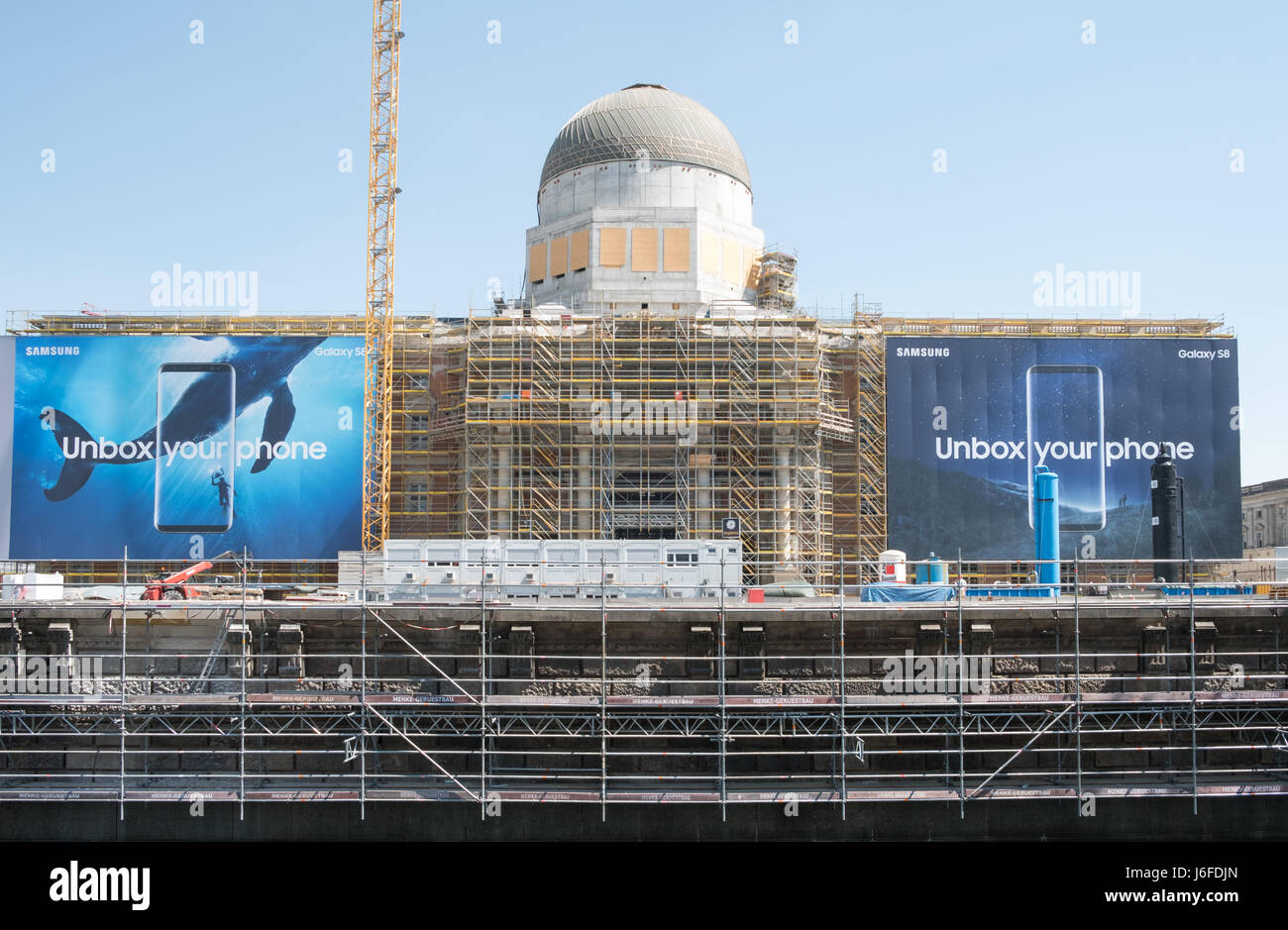 Berlino, Germania - 19 maggio 2017: il cantiere della ricostruzione della Città di Berlino Castello ( Stadtschloss / Forum di Humboldt di Berlino, germe Foto Stock