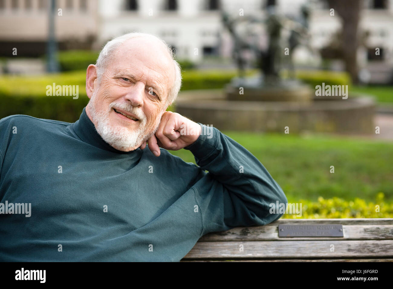 Maschio ritratto maschile bianco caucasico europeo senior senior citizen anziani Foto Stock