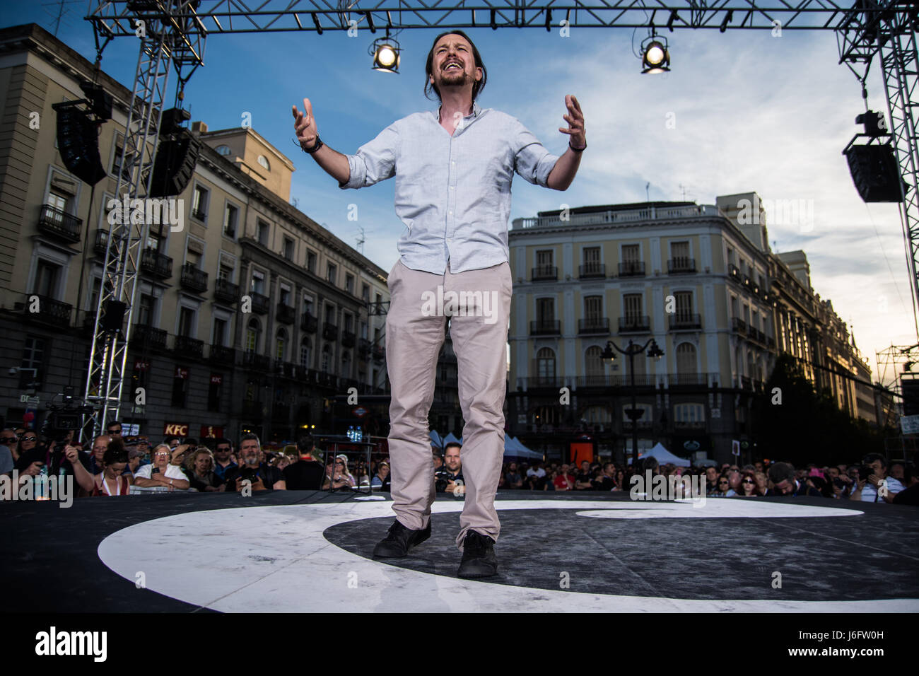 Madrid, Spagna. Il 20 maggio 2017. Pablo Iglesias, leader di Podemos durante una dimostrazione di supporto di un voto di sfiducia al Presidente Mariano Rajoy. Credito: Marcos del Mazo/Alamy Live News Foto Stock