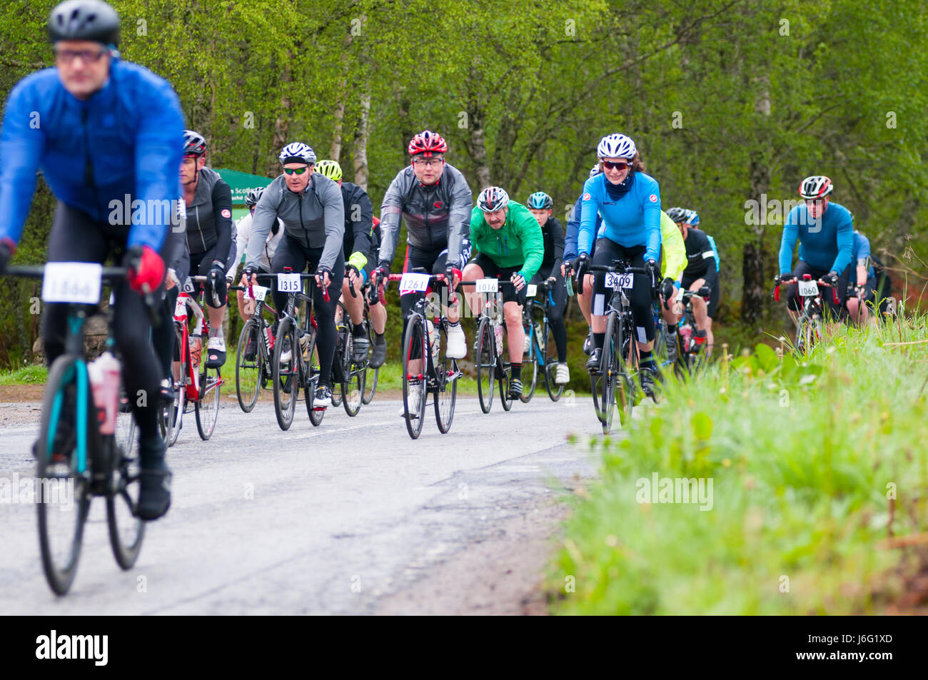 Pitlochry, Perthshire, Scotland, Regno Unito. 21 Maggio, 2017. I ciclisti che partecipano nel 2017 Etape Caledonia &COPY; Credito: Cameron Cormack/Alamy Live News Foto Stock