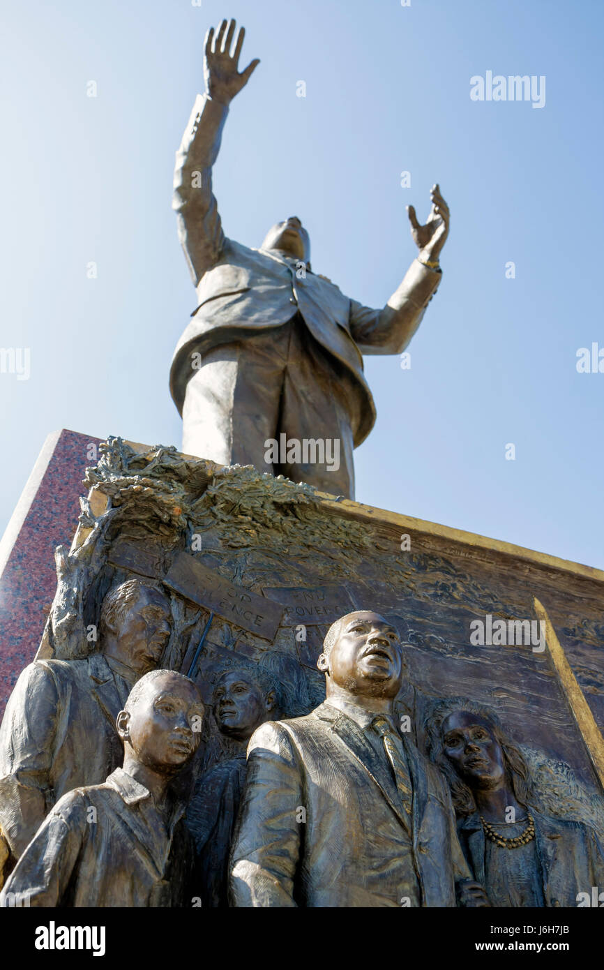 Roanoke Virginia, Martin Luther King, statua, leader dei diritti civili, Storia Nera, memoriale, VA080504006 Foto Stock