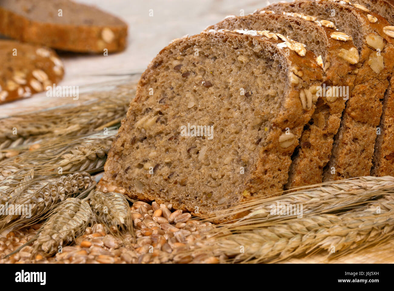 Pane di pasta di grano duro tutta la farina di pane integrale di nutrizione alimentare di cereali Foto Stock