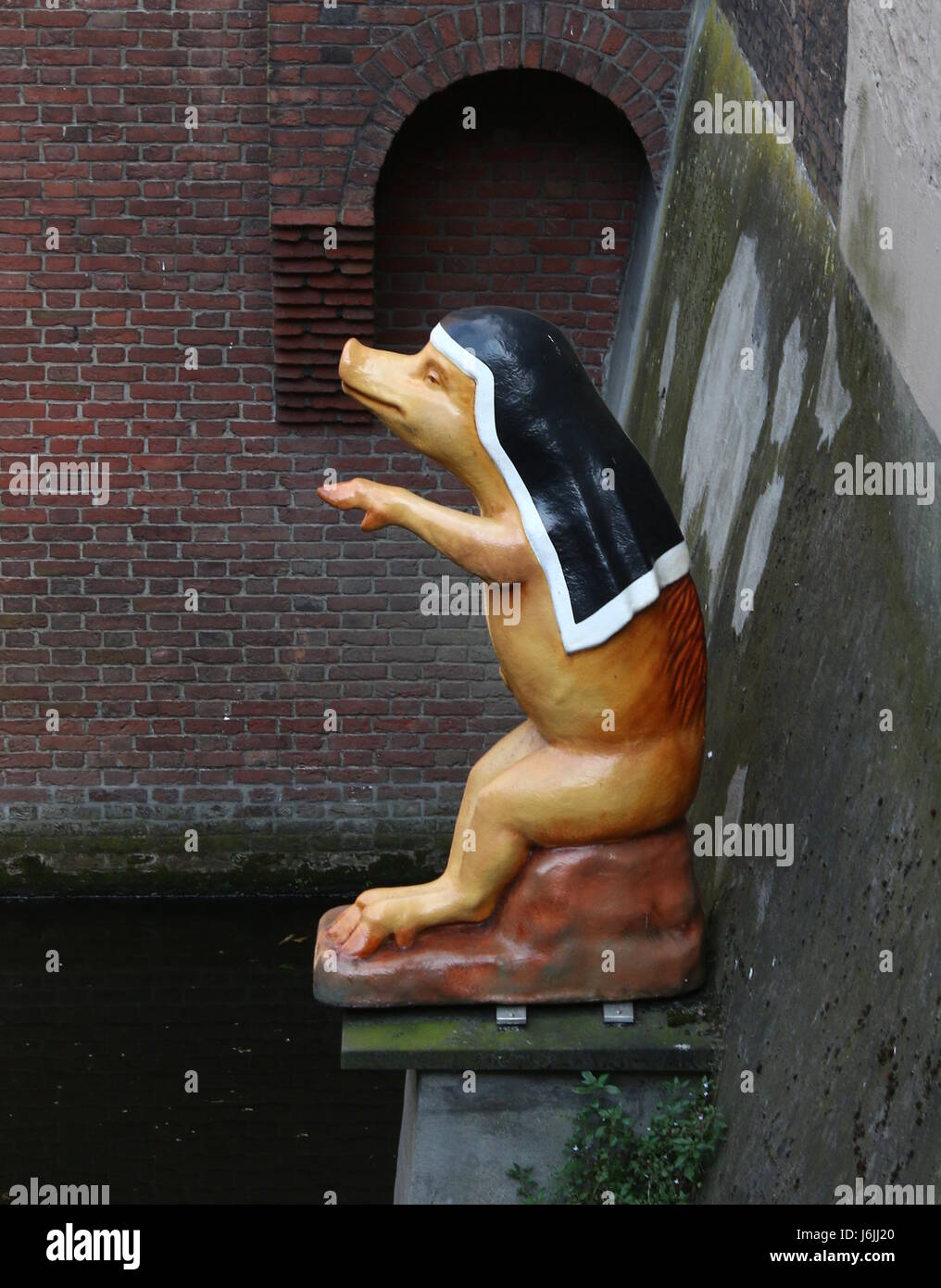 Sculture basata sul fantastico dipinti olandese da pittore rinascimentale Hieronymus Bosch nella sua città natale Den Bosch, Paesi Bassi Foto Stock