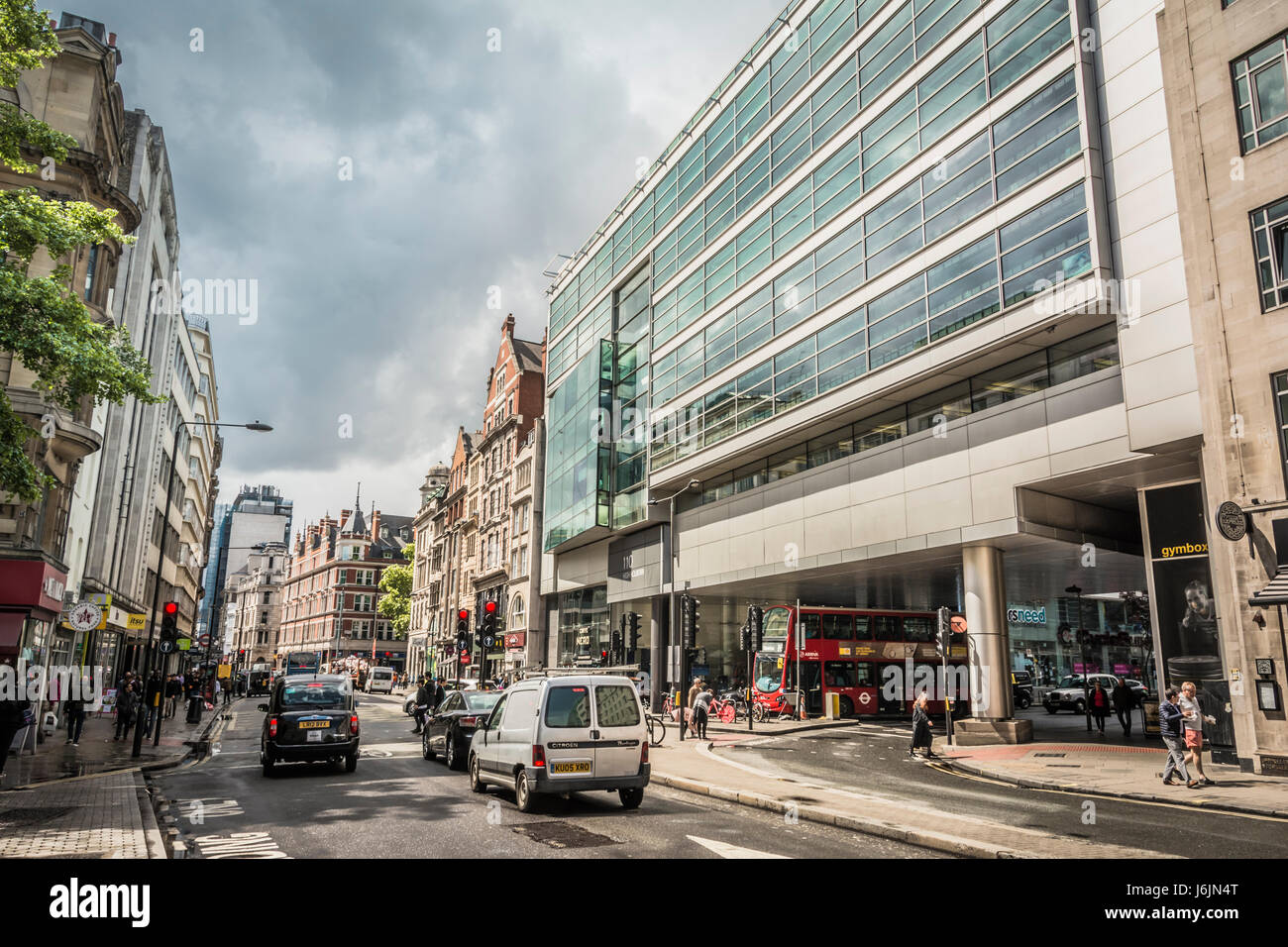 Lo sviluppo in Office su High Holborn nel centro di Londra Foto Stock