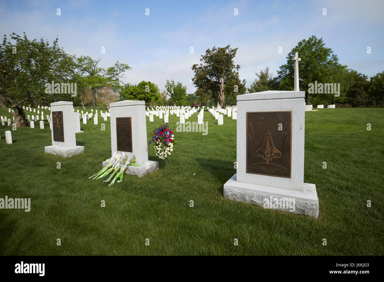 Spazio shutte columbia iran ostaggi e spazio shutte memoriali challenger presso il Cimitero di Arlington Washington DC USA Foto Stock