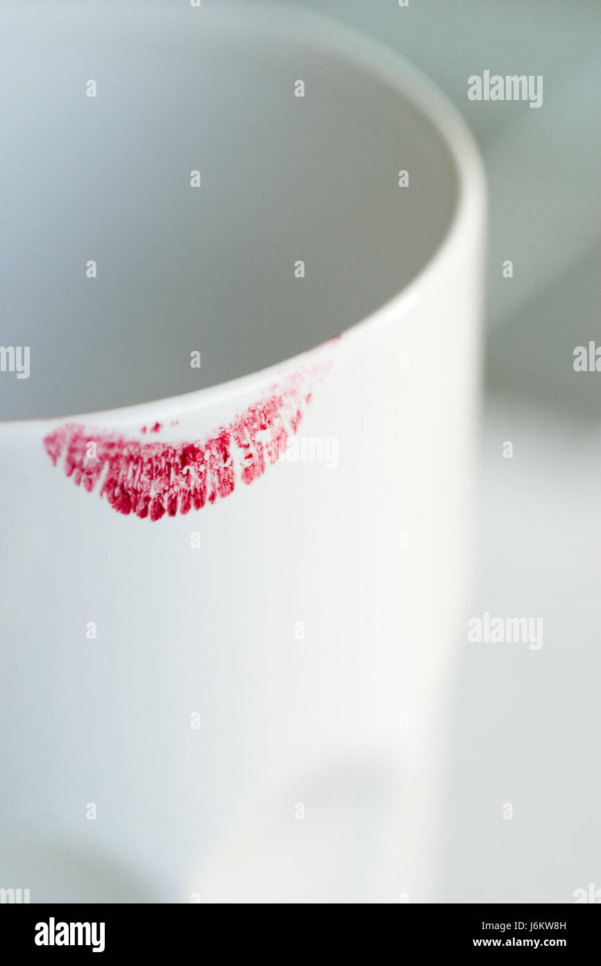 Contrassegnare kiss rossetto caffè bianco rosso lip Cup di Marco kiss rossetto caffè bianco rosso Foto Stock